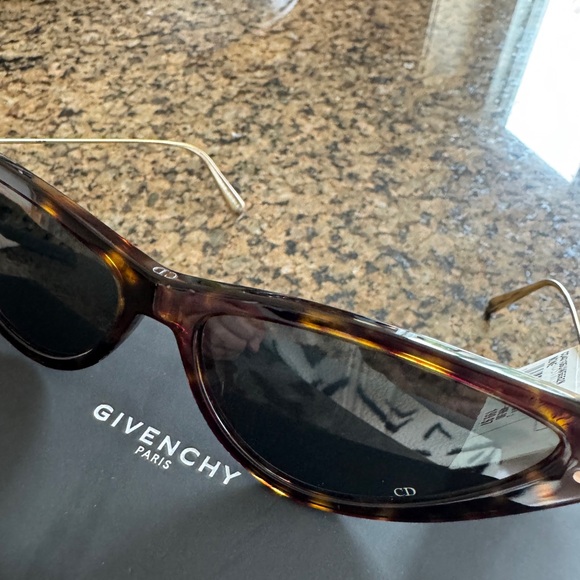 Christian Dior MissDior B4U Cat eye 22C0 Havana Gold Green sunglasses 55-14 - Picture 2 of 14